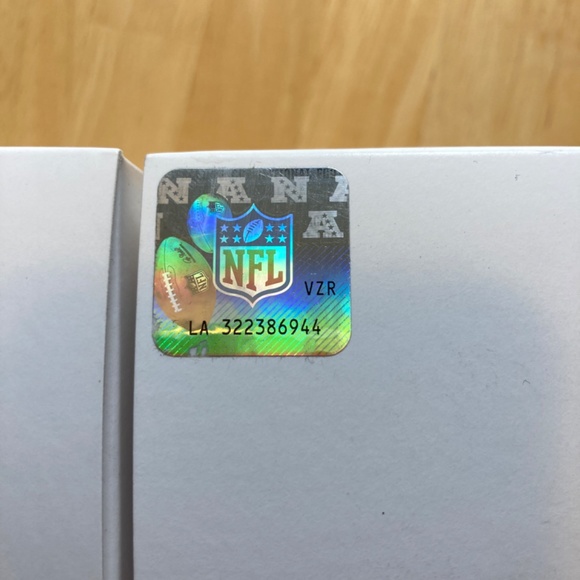 NFL Patriots Champion Ornament Set of 2, NWT - Picture 5 of 7